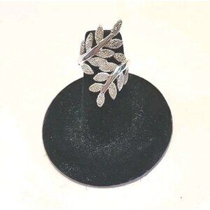 Sterling Silver 925 Botanical Brush Sprayed Leaf Beautiiful Ring Size 6